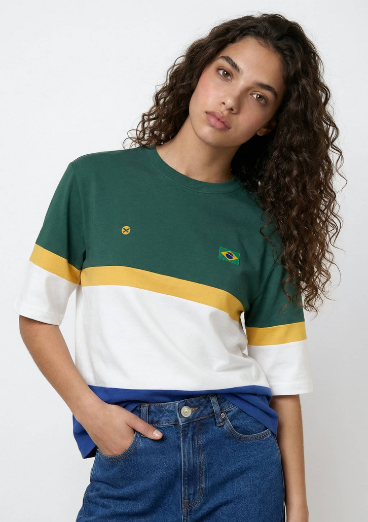 Camiseta Verde Hering Feminina Comfort Com Estampa Drop Brasil