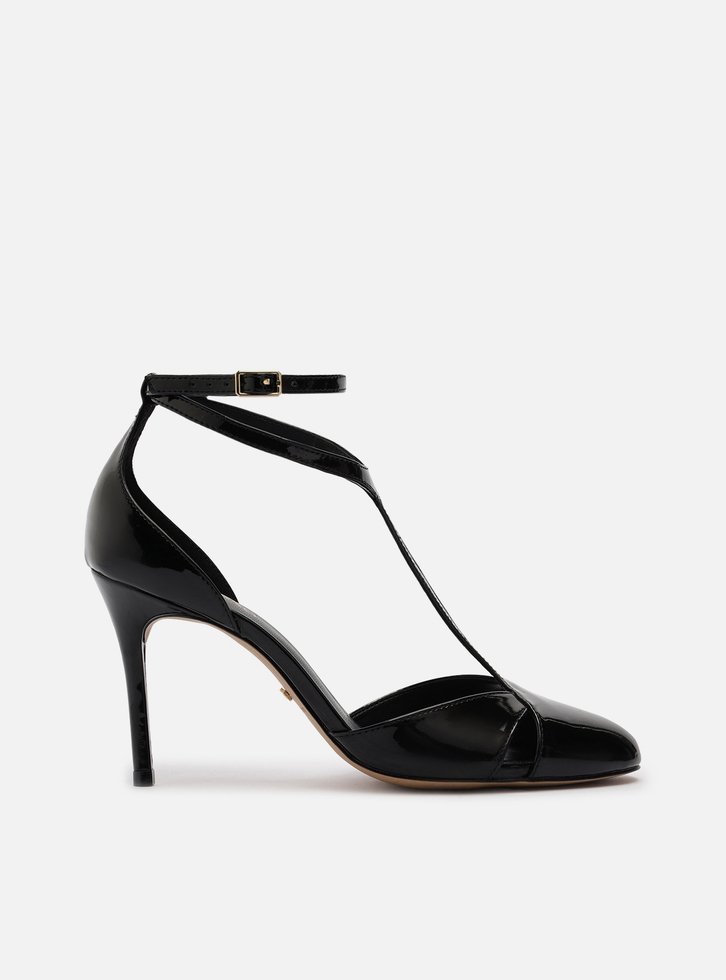 Scarpin Preto Verniz Salto Alto Tira Recortes