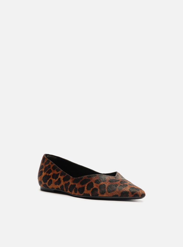 Sapatilha Animal Print Bico Fino Minimal