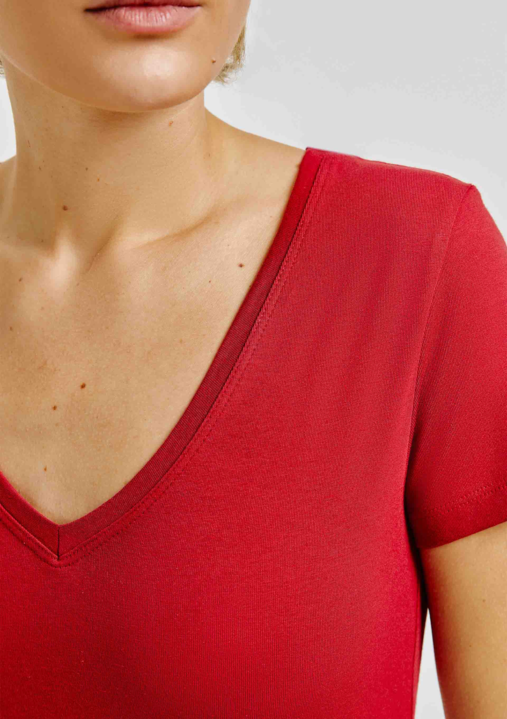 Blusa Vermelha Hering Básica Feminina Slim Decote V