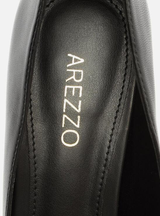 SCARPIN PRETO AREZZO COURO SALTO BLOCO GEOMÉTRICO