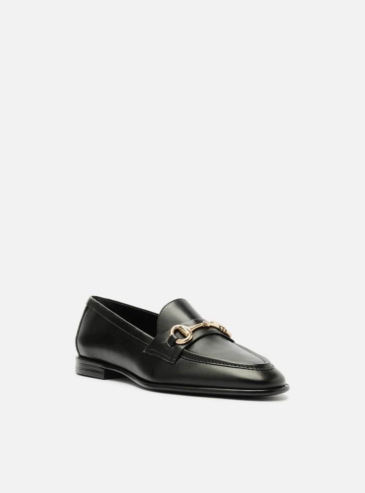 Mocassim Preto Couro Bico Fino Bridão