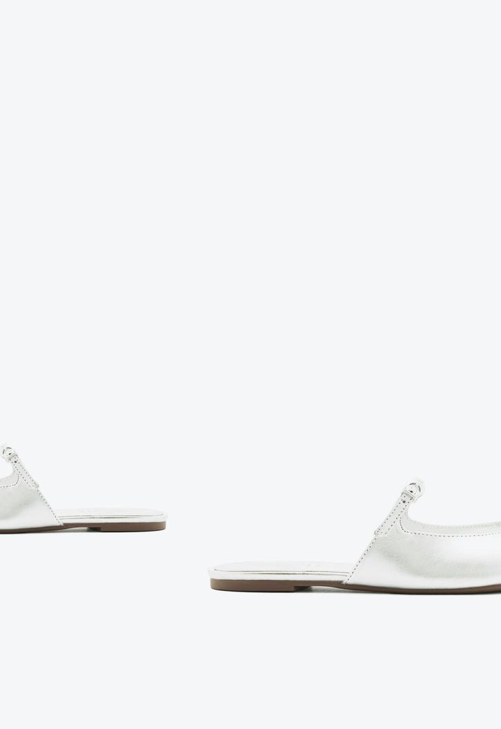 Sapato Mule Verniz Prata