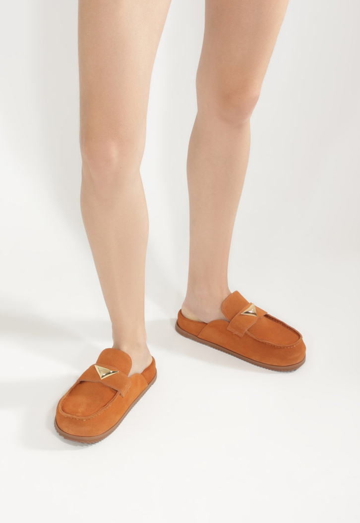 Clog Marrom Camurça