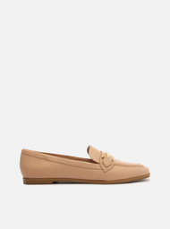 Mocassim Nude Arezzo Couro Bridão Metálico Moderno
