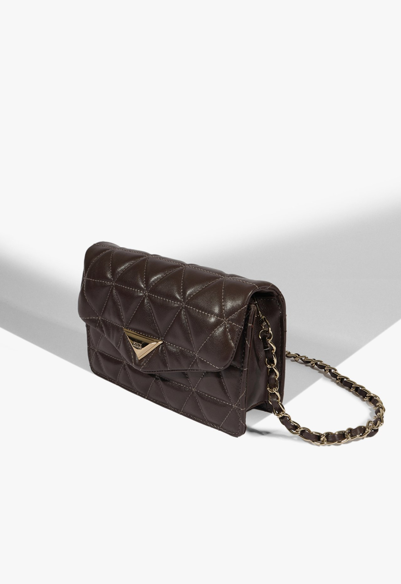 Bolsa Pequena Tiracolo 944 Marrom | ZZ MALL