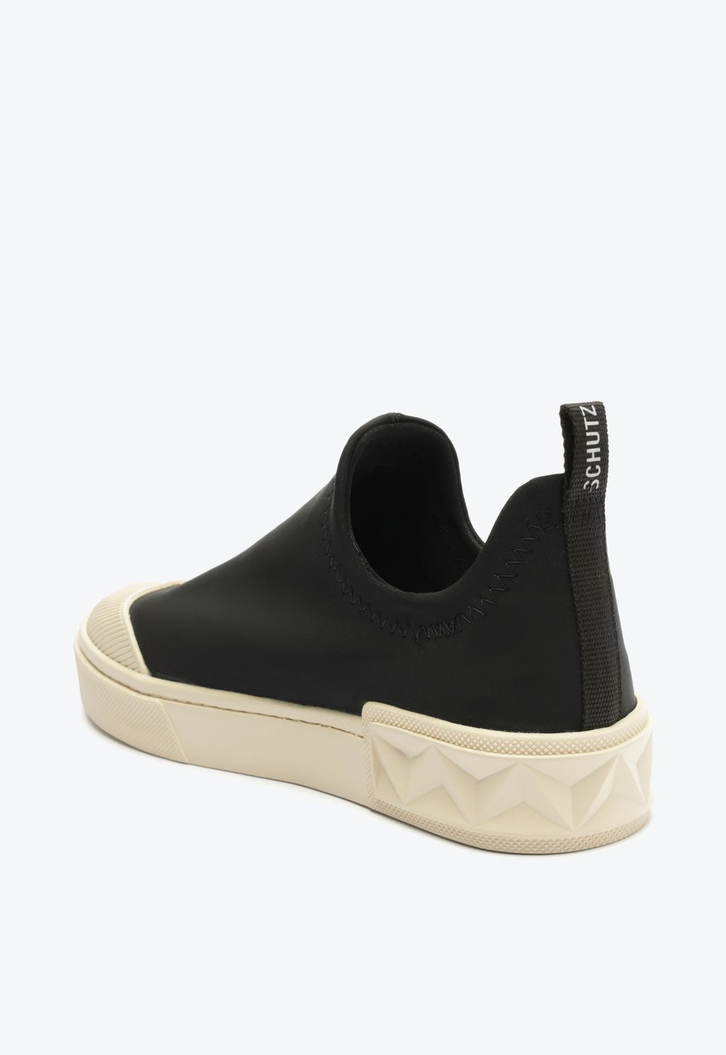 Tênis Slip On Preto E Branco Schutz