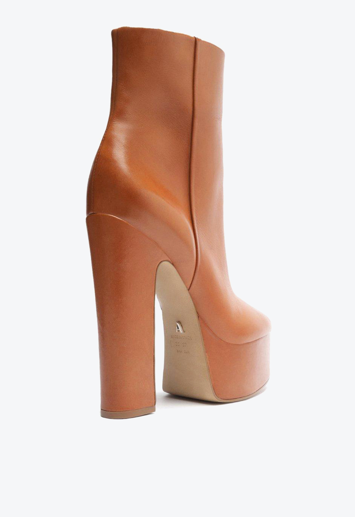 Bota Meia Pata Marrom Arezzo Couro Cano Curto Madison