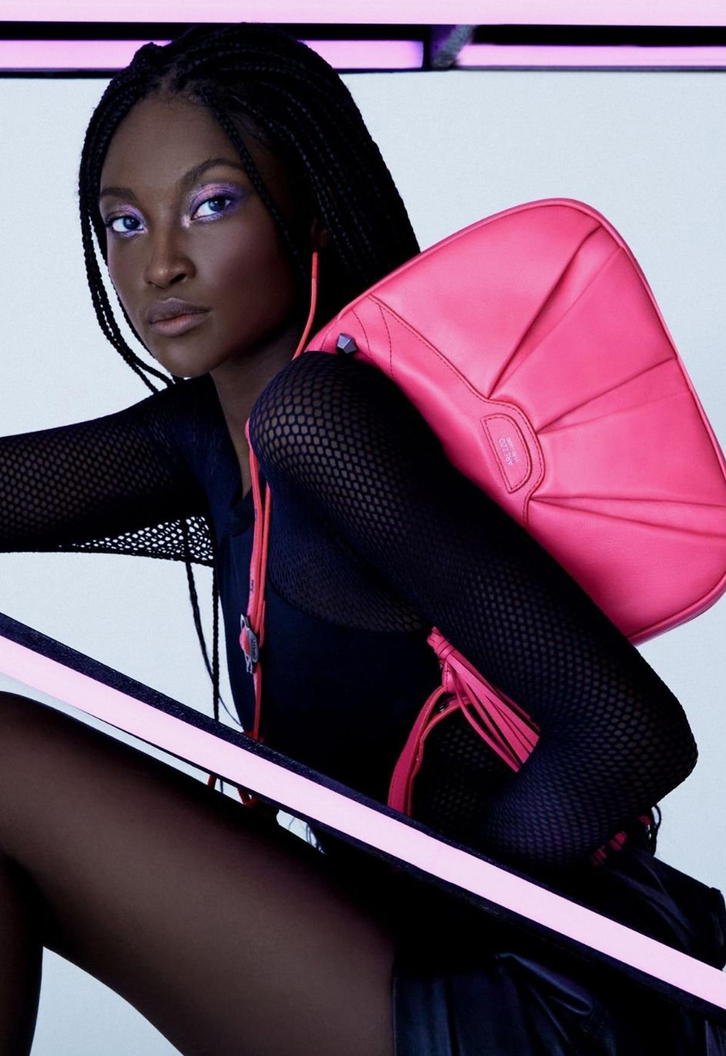 Bolsa Tiracolo Rosa Arezzo Couro Piera Média