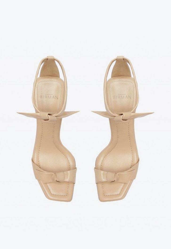 Clarita Pillar Platform Nude