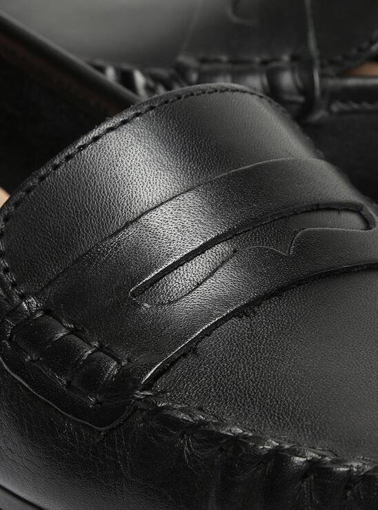 MOCASSIM PRETO AREZZO COURO DETALHE FRANZIDO
