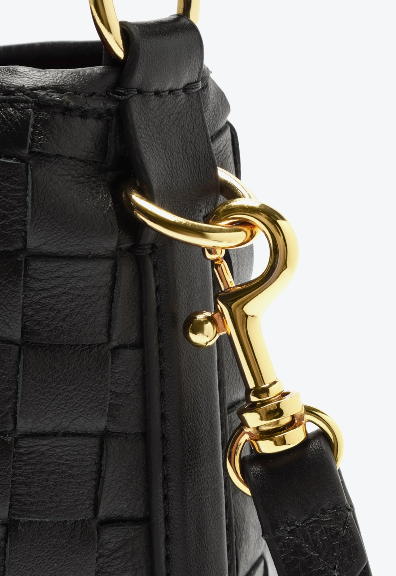 TRESSE BK×GLD S5001822500004U-05-BASEIMAGE-