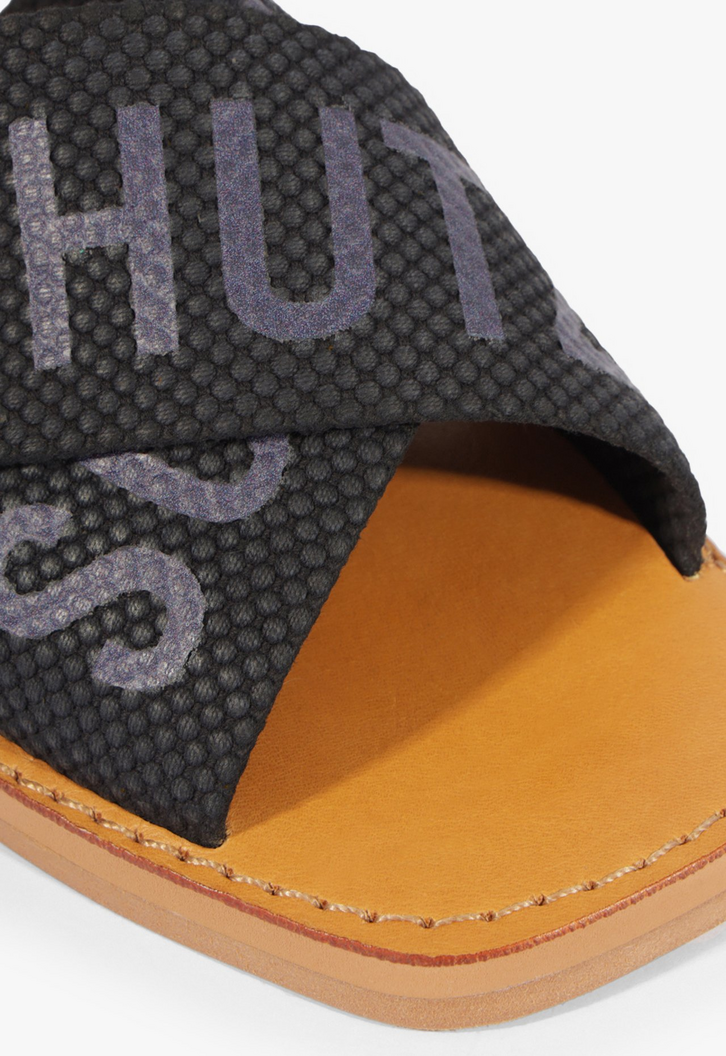 Sandália Rasteira X Schutz Logo Azul