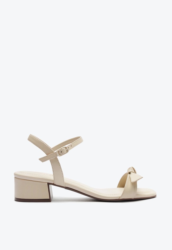 Sandália Salto Bloco Laço Branca