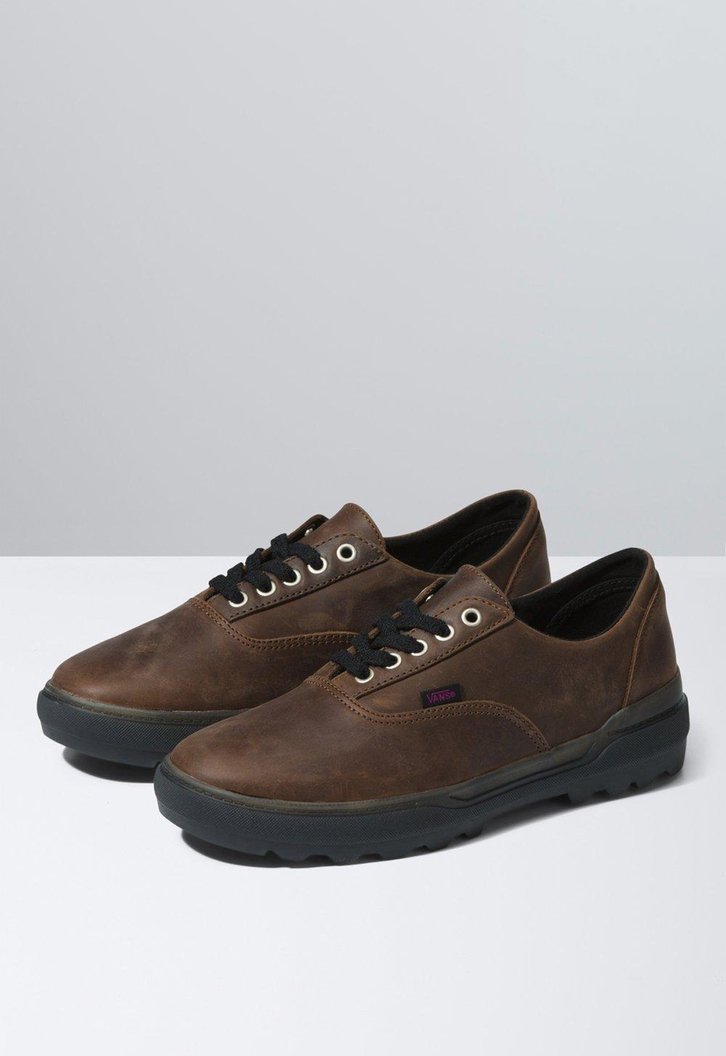 Tênis Vans Colfax Low X Curren X Knost