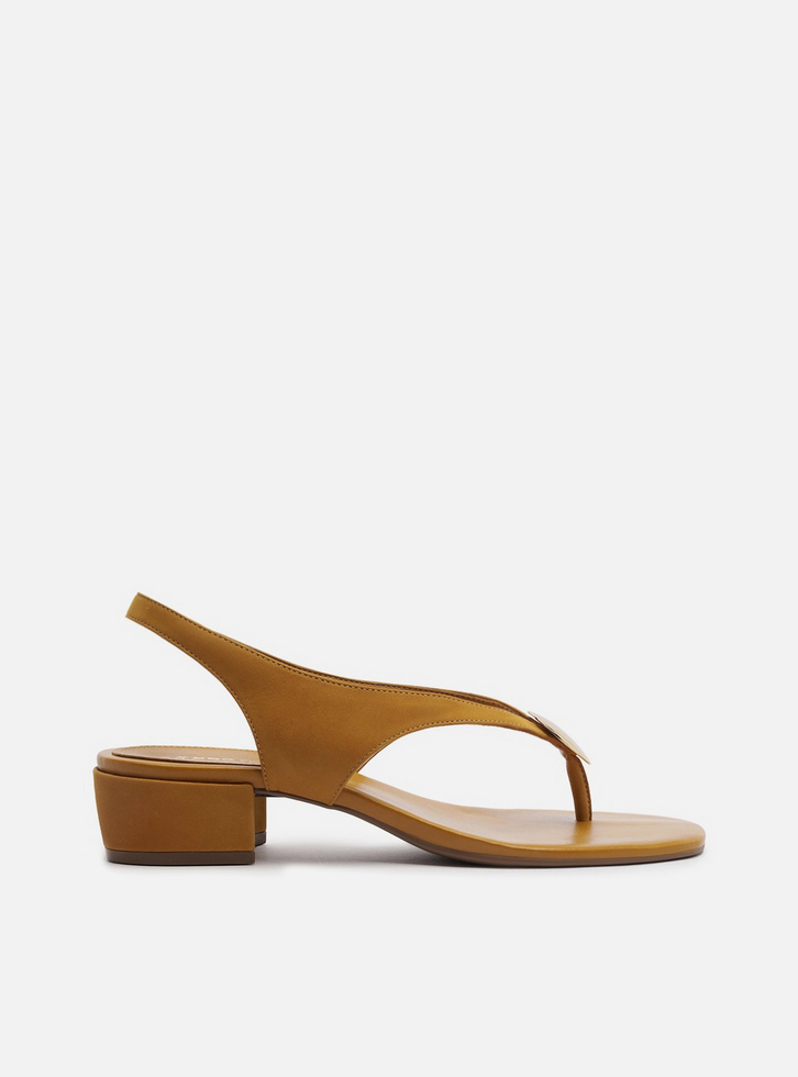 Sandália Amarela Acamurçada Salto Bloco Metal