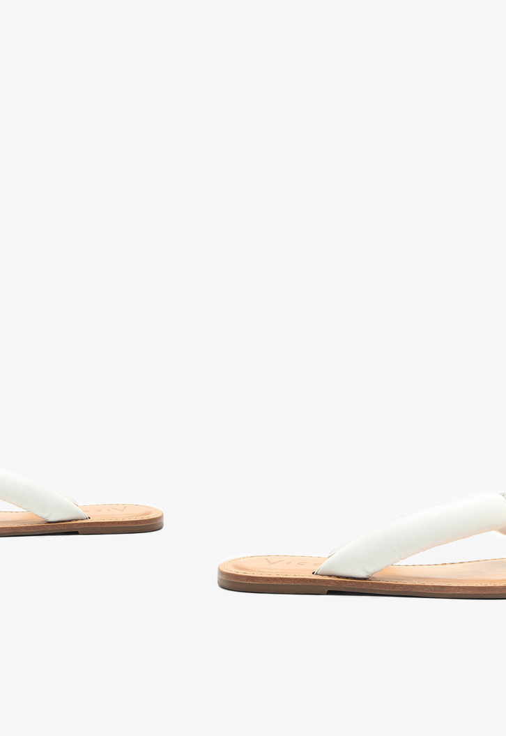 Flat Boracay Branco