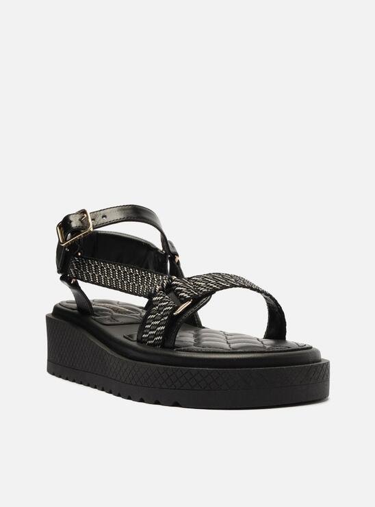 SANDÁLIA PAPETE FLATFORM PRETA AREZZO COURO GORGURÃO