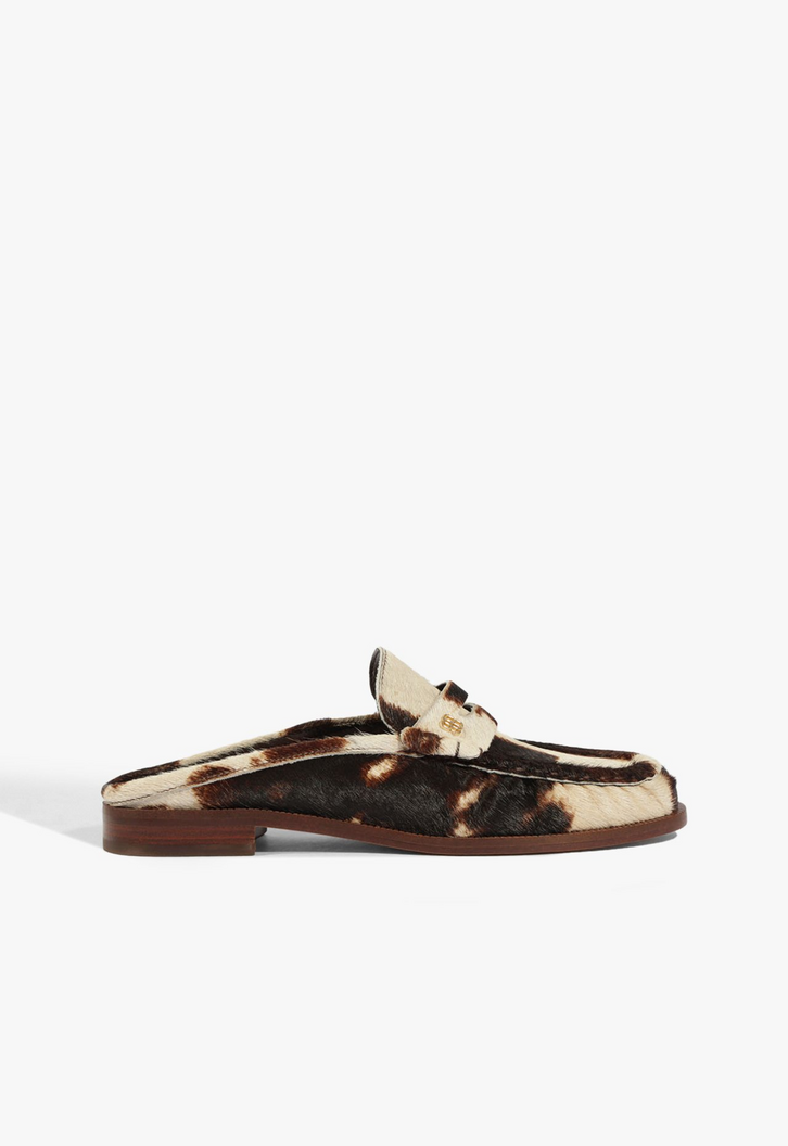 Mule Fechada Urban Loafer Couro Cow