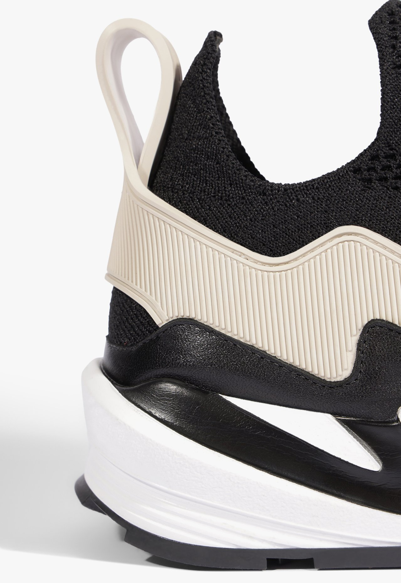 Tênis Schutz Sneaker Trend Preto | ZZ MALL