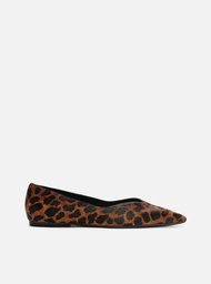 Sapatilha Animal Print Bico Fino Minimal