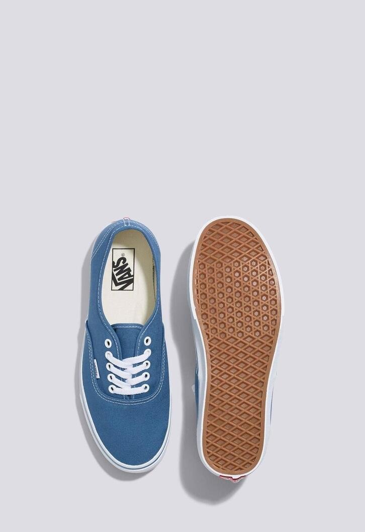 Tênis Authentic