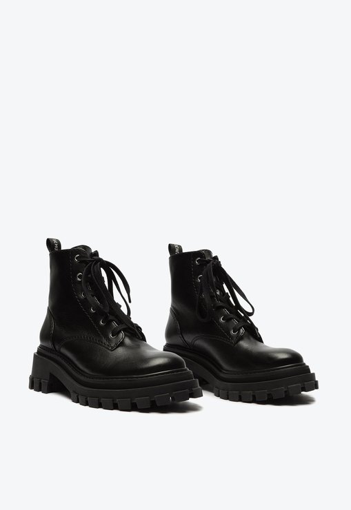 Bota Coturno Cano Curto Tratorado Preto