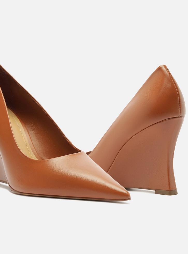 Scarpin Marrom Cuoio Couro Salto Anabela Bico Fino