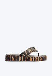 Sandália Animal Print Schutz Salto Baixo
