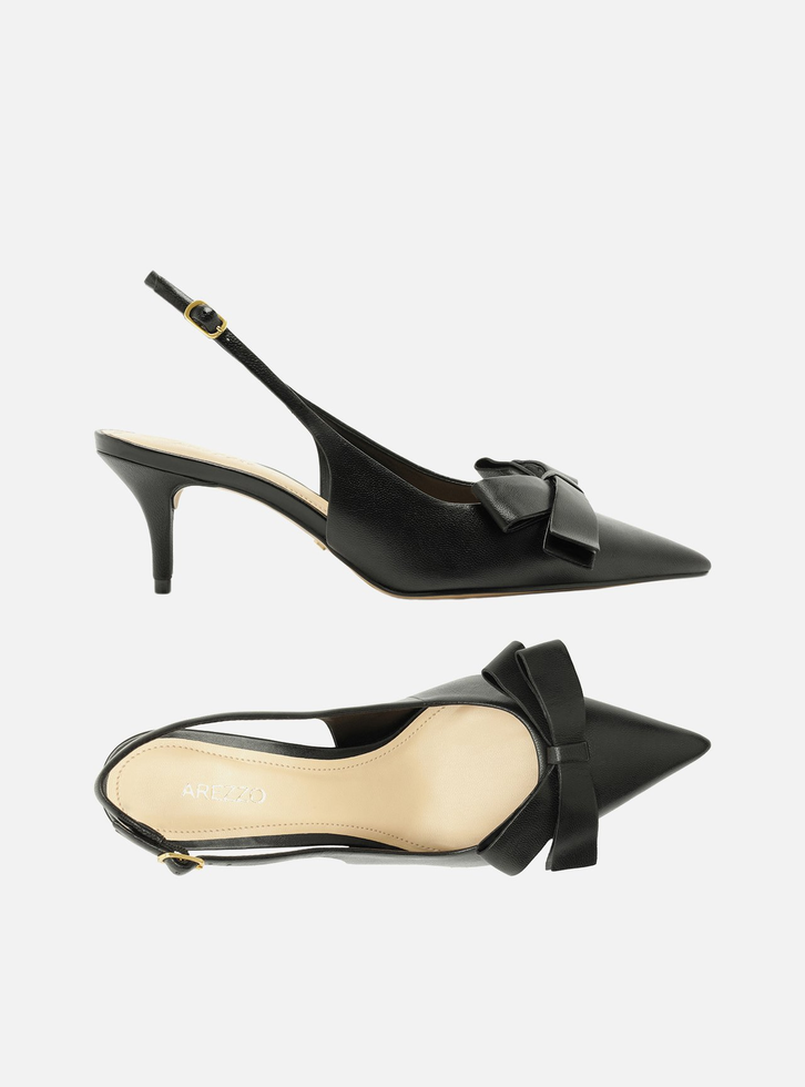 Scarpin Preto Arezzo Couro Slingback Laço Lateral