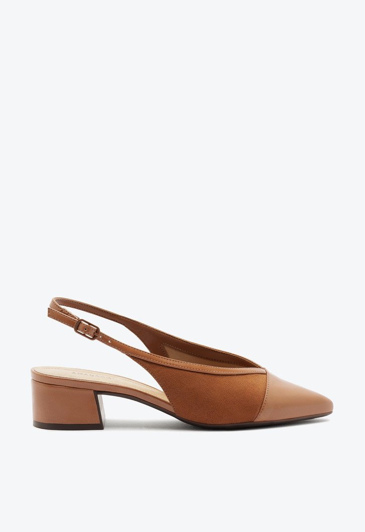Scarpin Slingback Bico Fino Marrom
