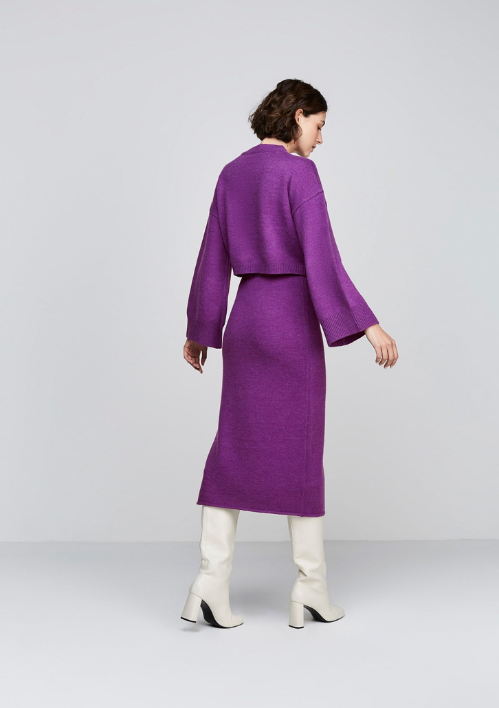 Suéter Roxo Dzarm Cropped Em Tricô Manga Sino