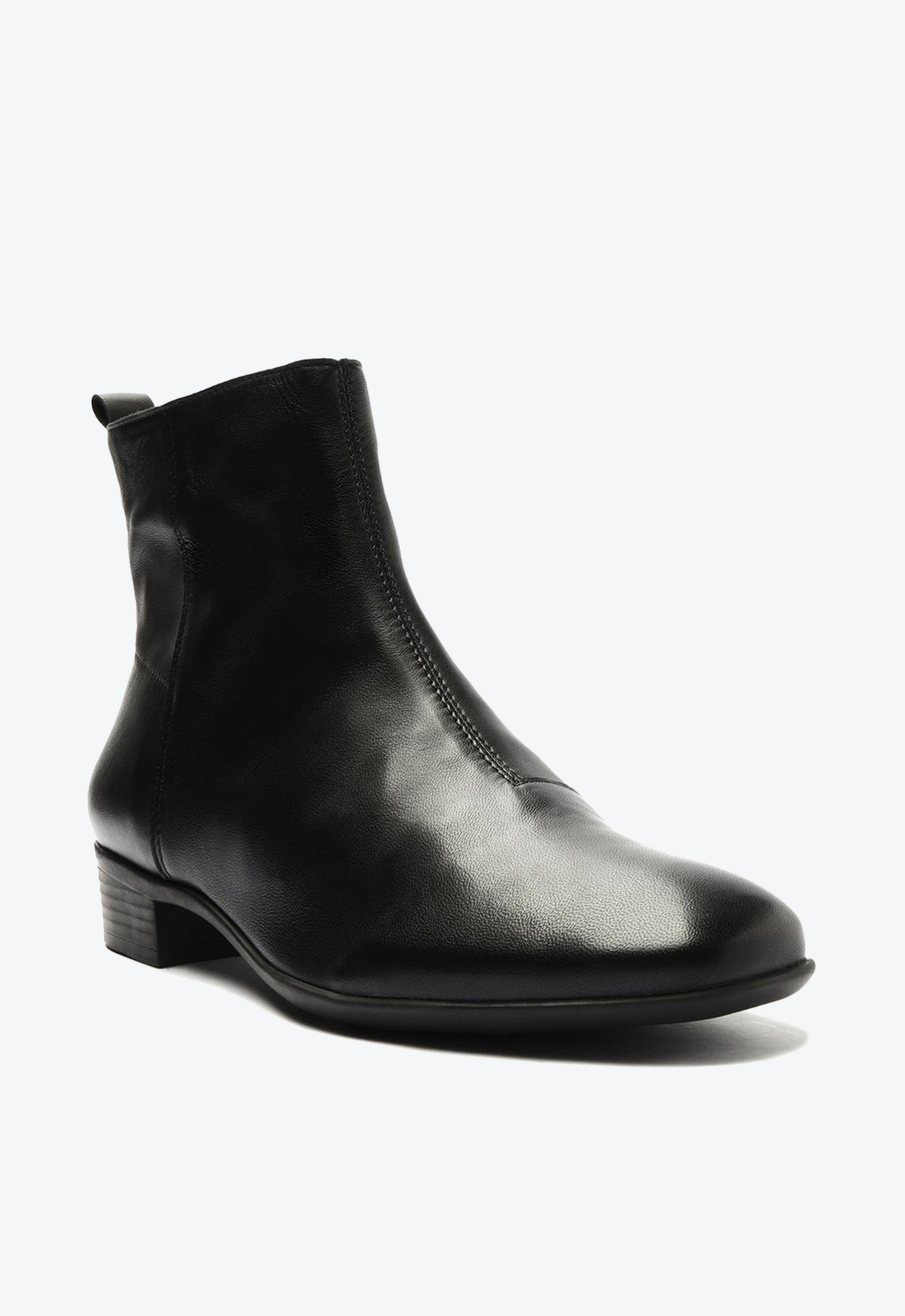 Bota salto baixo arezzo 2025