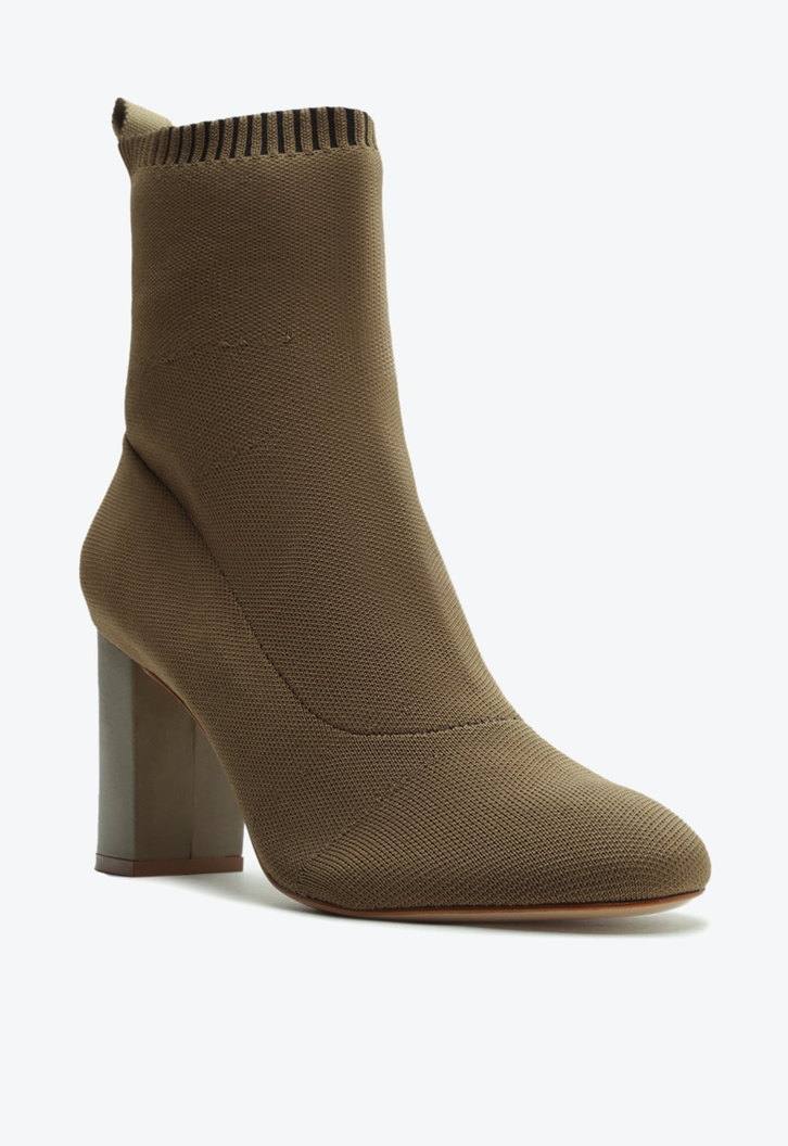 Bota Cano Médio Verde