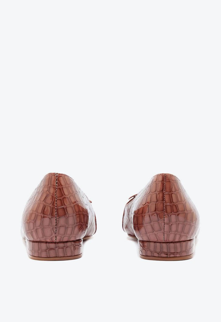 Kate Flat Clay