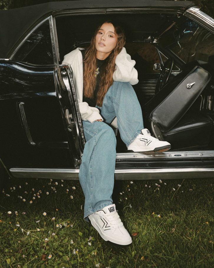 Tênis Upland Suede True White Black
