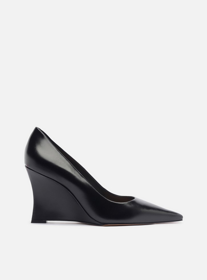 Scarpin Preto Couro Salto Anabela Bico Fino