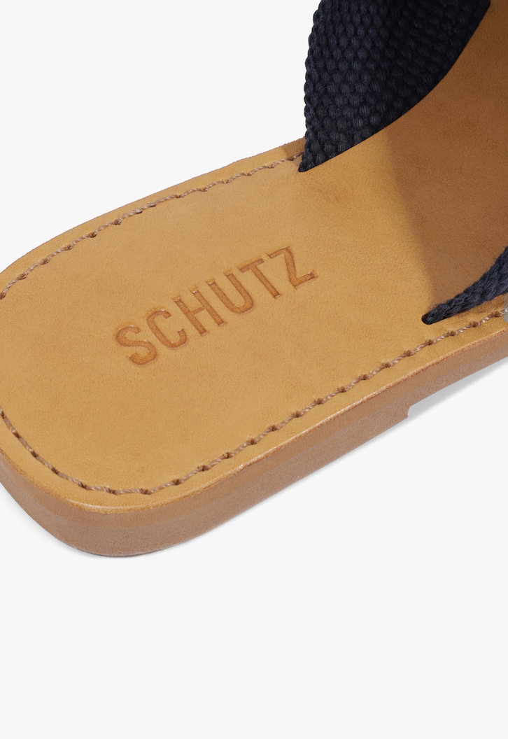 Sand lia X Schutz Azul