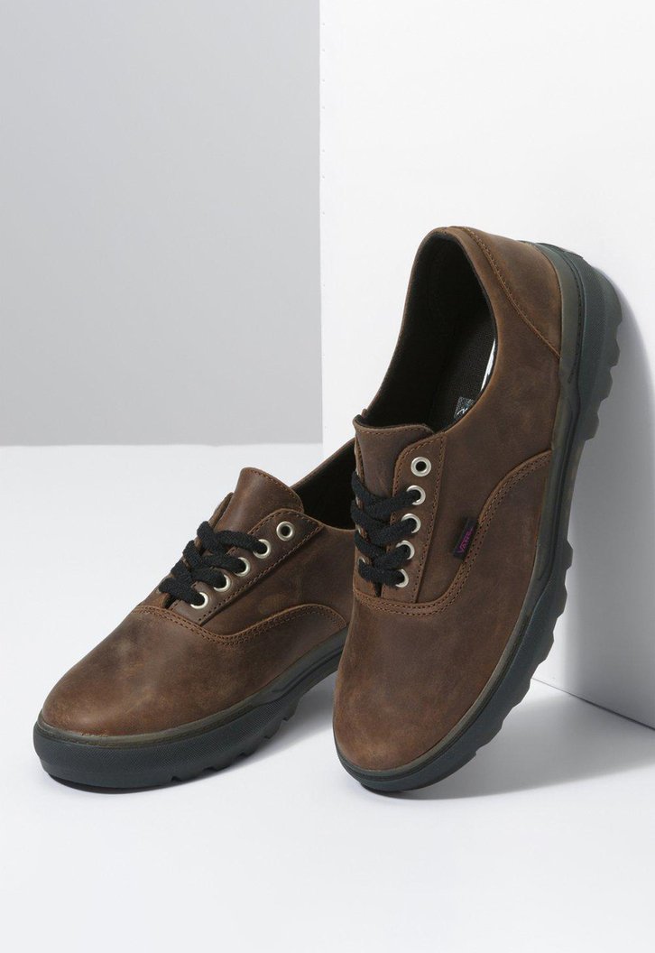 Tênis Vans Colfax Low X Curren X Knost