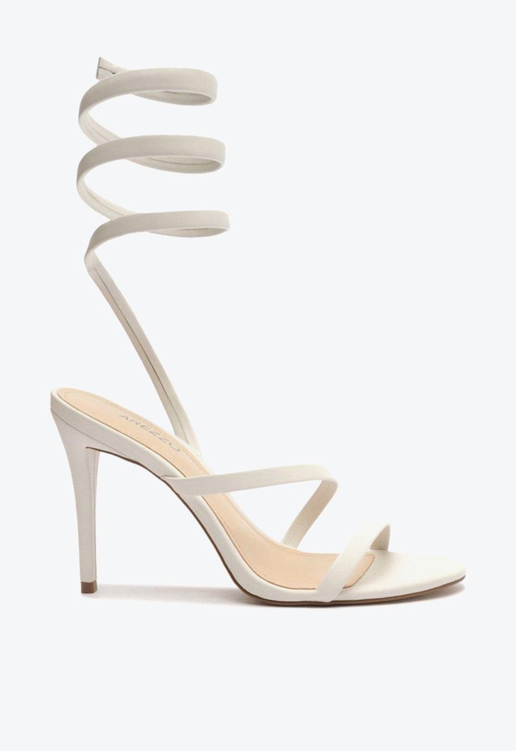 Arezzo sandalia branca sales