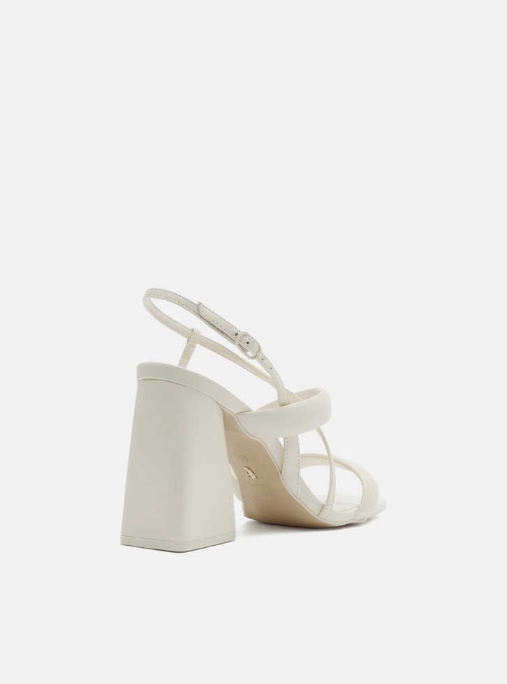 Sandália Off-white Arezzo Couro Bloco Geométrica Mariana