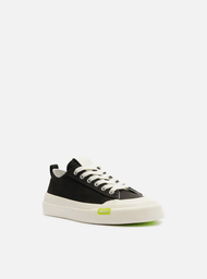 Tênis Casual Preto Arezzo Lona Canelada