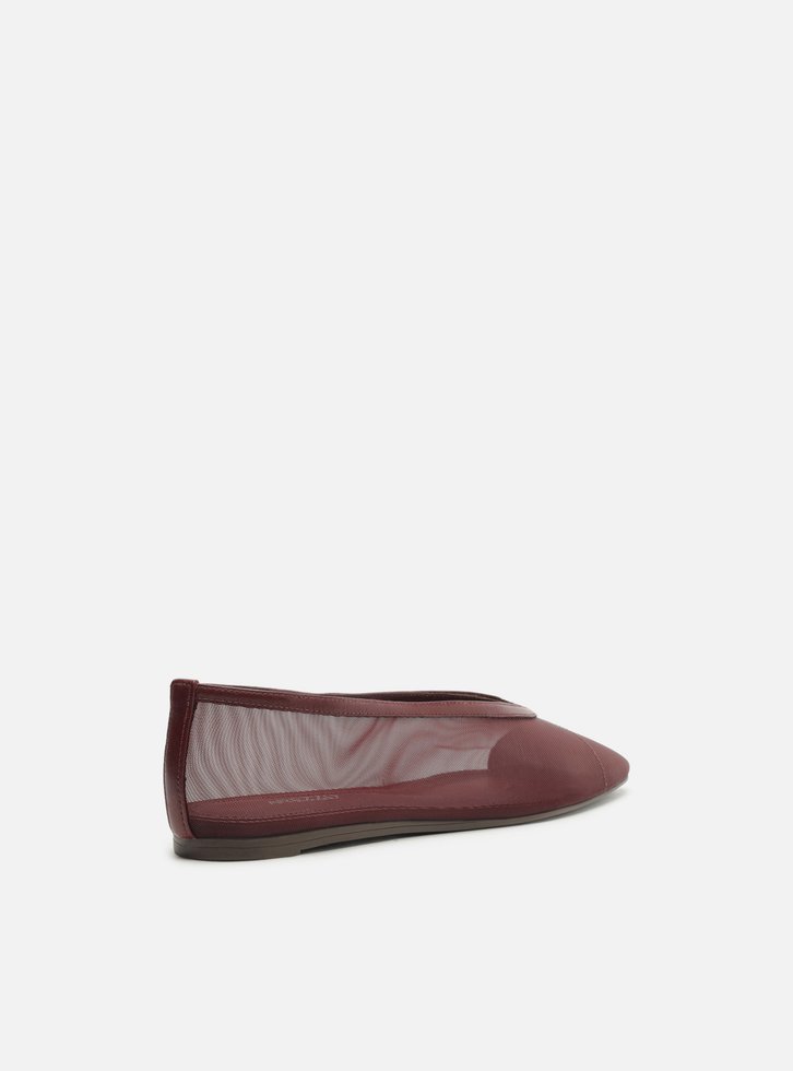 Sapatilha Vermelha Tela Cap Toe