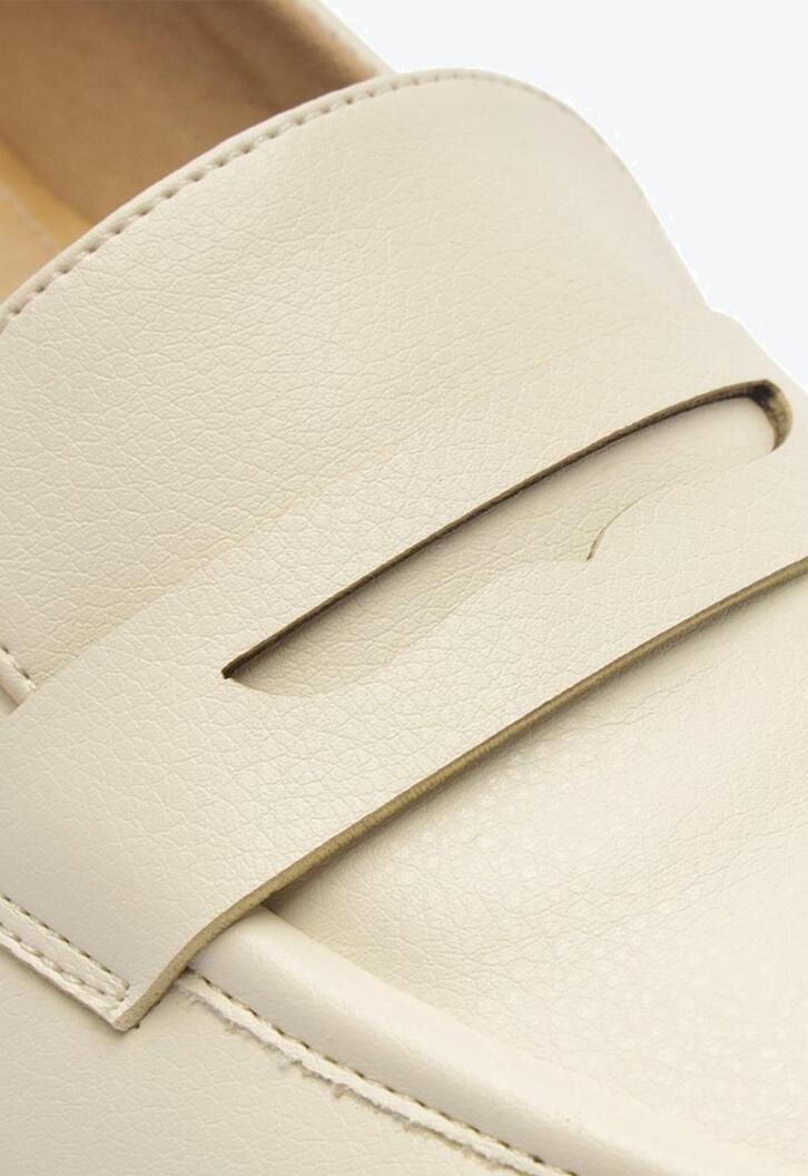 Mocassim Salto Bloco Loafer Branco