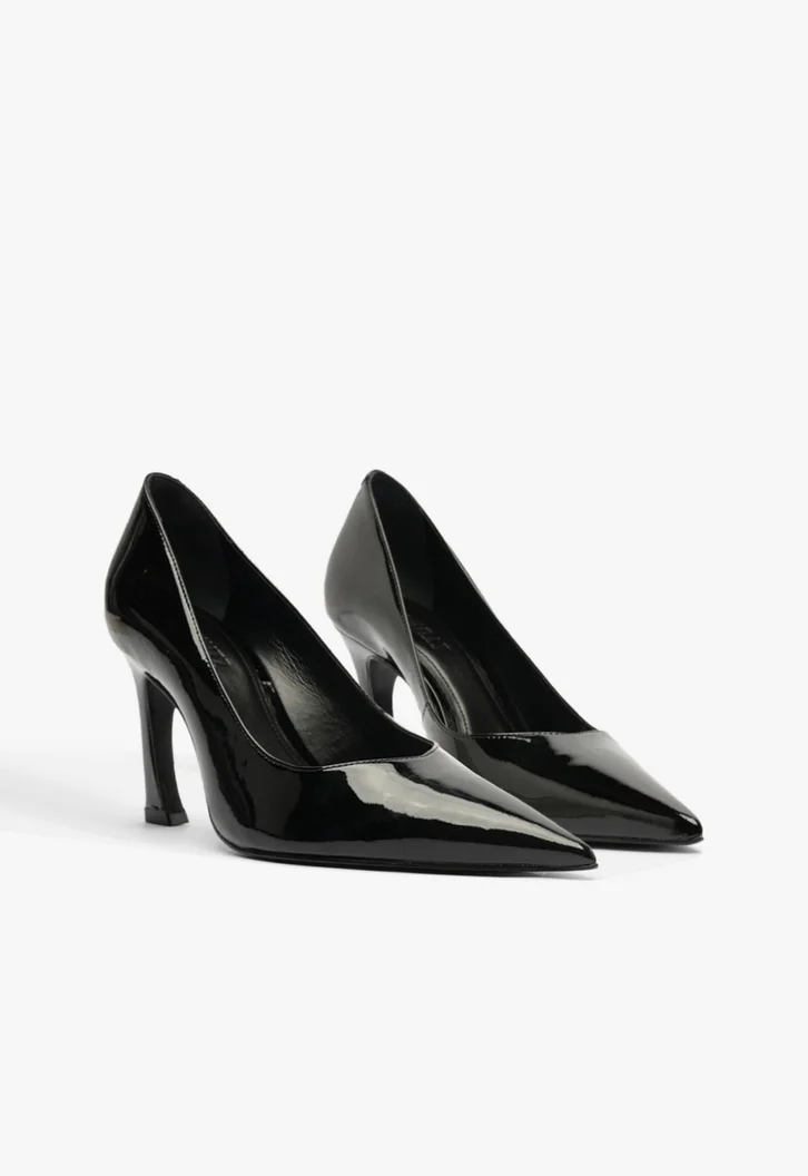 Scarpin Lexi Couro Preto | ZZ MALL