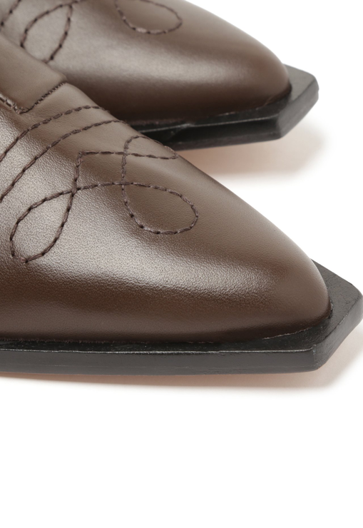 Bota Western Briani Salto Bloco Baixo Couro Marrom