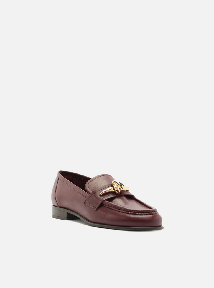 Mocassim Bordô Couro Bico Redondo Metal Nó