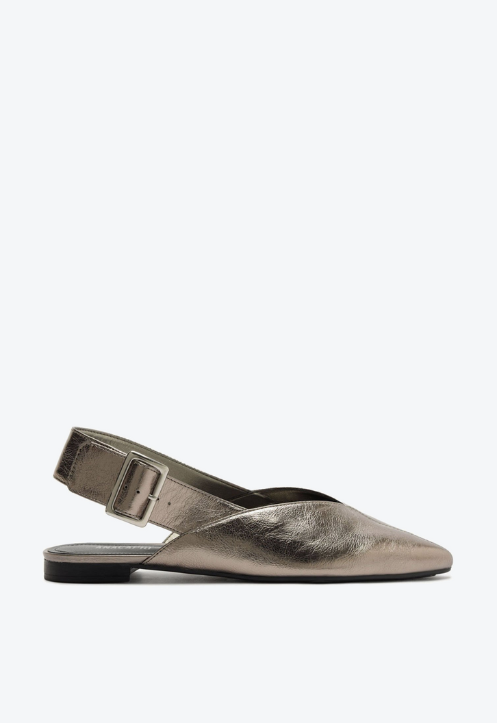 Sapatilha Slingback Tira Larga Preateada