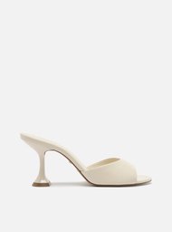 Sandália Mule Branca Arezzo Salto Médio