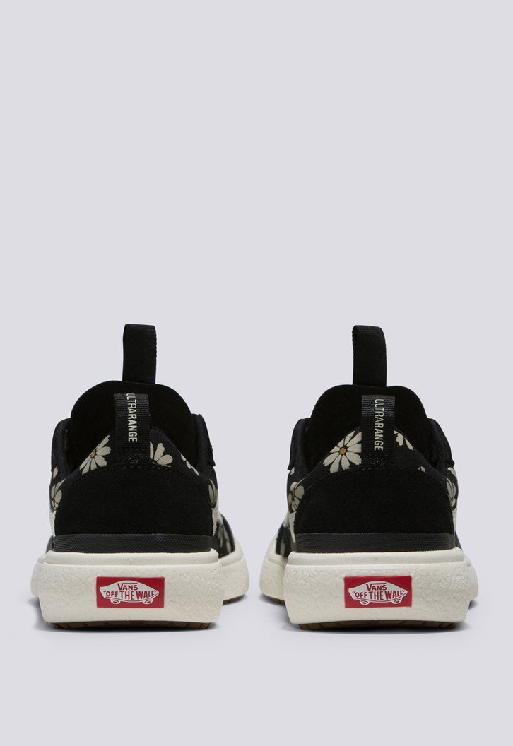 Tênis Ultrarange Exo Se Black White